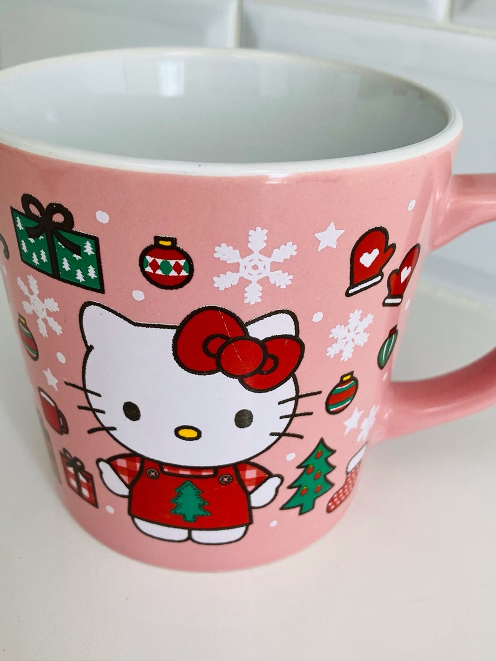Hello Kitty Christmas Mug Pink Sanrio Holiday Ceramic Coffee Cup 20 Oz